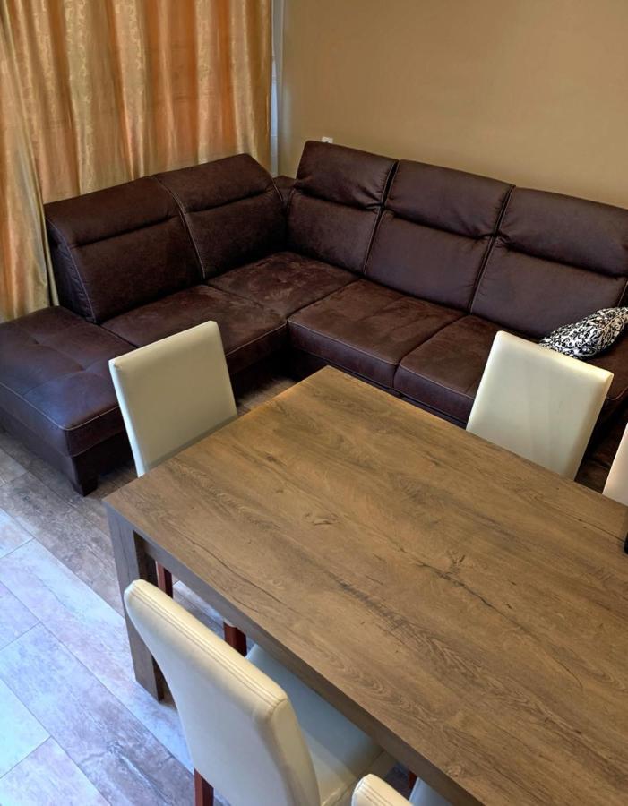 Hanna Apartman Apartment Balatonlelle Exterior photo