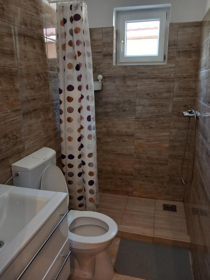 Hanna Apartman Apartment Balatonlelle Exterior photo