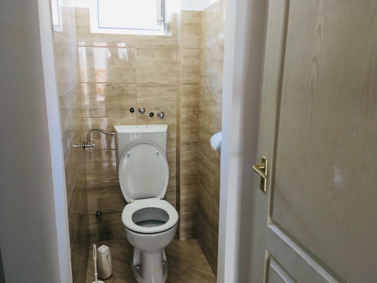 Hanna Apartman Apartment Balatonlelle Exterior photo
